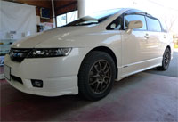 ホンダ　オデッセイ　アブソルート